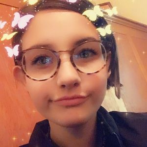 Meet your Posher, Jackie